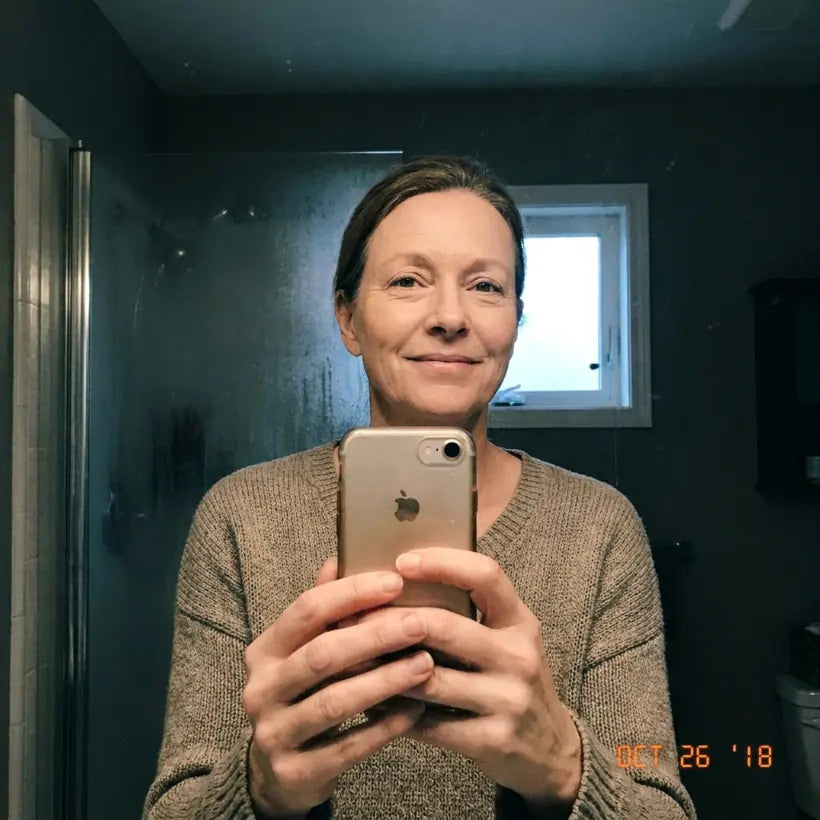Carol wearing the foundation